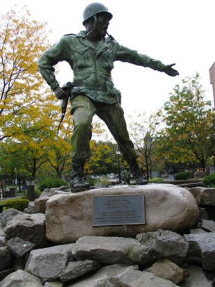 History Soldier Statute on NU Campus